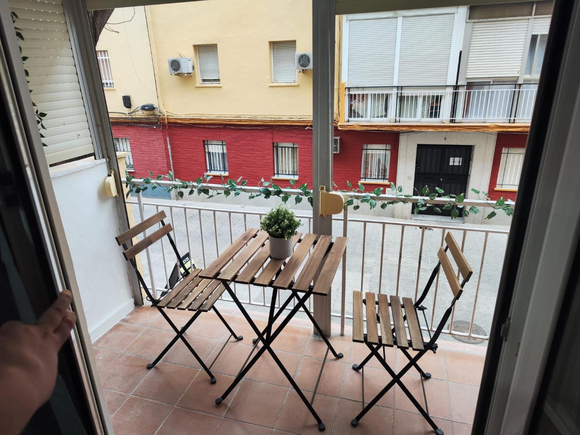 Vts Los Remedios Apartment Seville Exterior photo